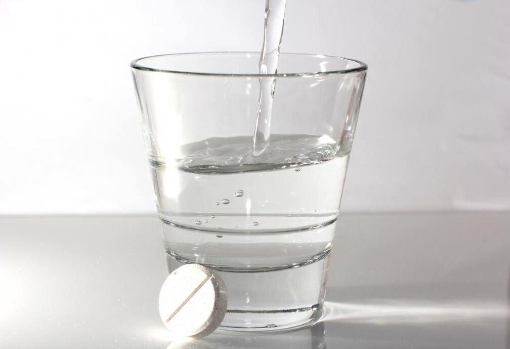 Auga e pílula para tratar a osteocondrose